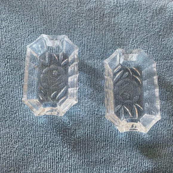 Source Unknown Accents 2 Vintage Glass Ashtrays Or Tea Bag Spoon